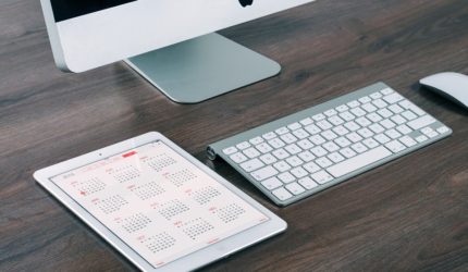 How to Optimize Your Desk for Maximum Efficiency and Performance